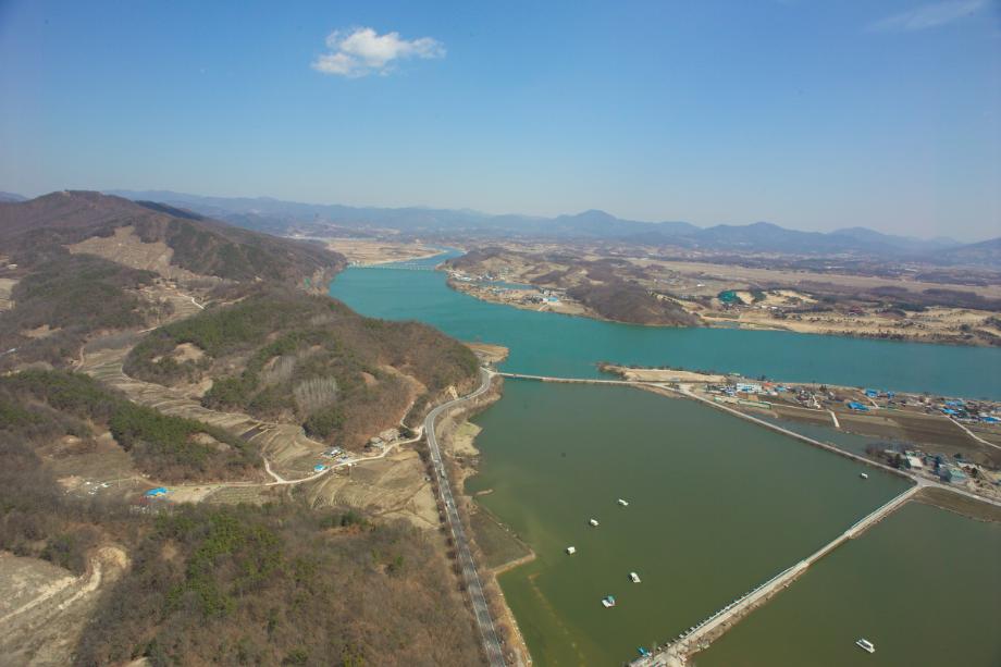 충주 탑평리 칠층석탑이미지