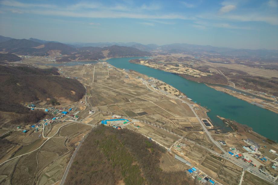 충주 탑평리 칠층석탑이미지