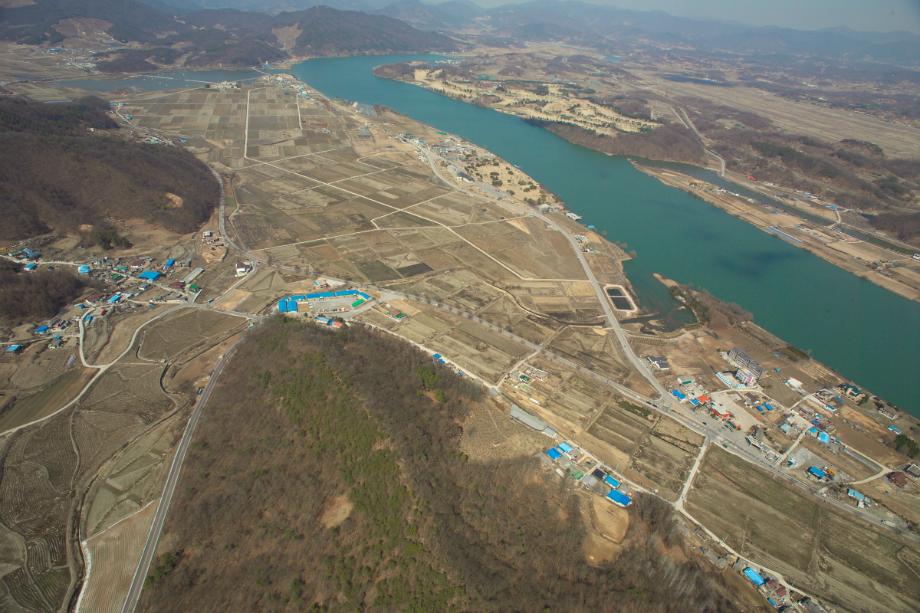 충주 탑평리 칠층석탑이미지