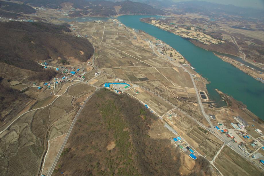 충주 탑평리 칠층석탑이미지