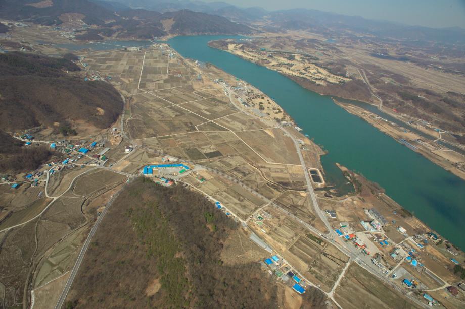 충주 탑평리 칠층석탑이미지
