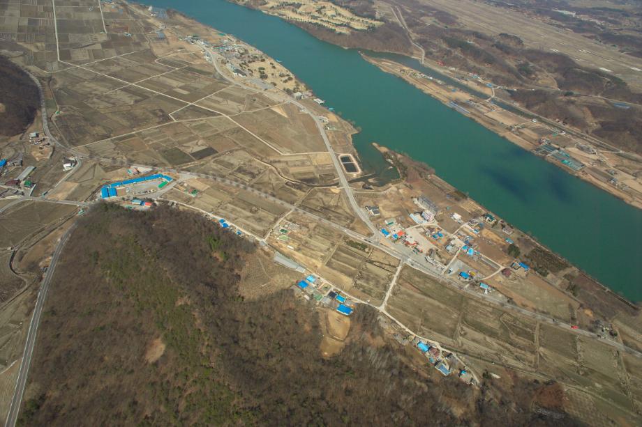충주 탑평리 칠층석탑이미지