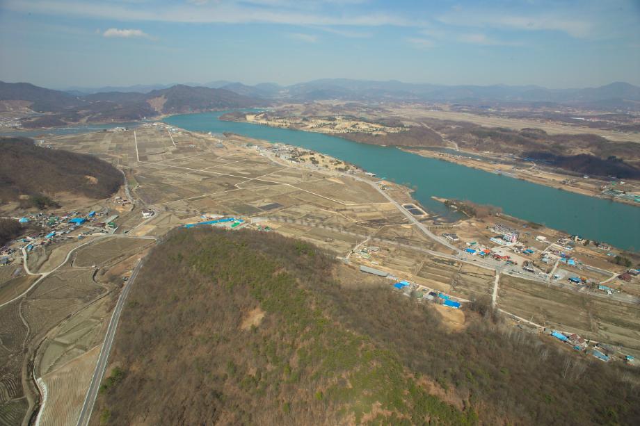 충주 탑평리 칠층석탑이미지