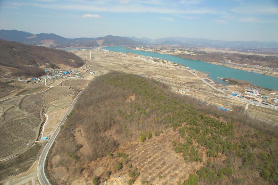 충주 탑평리 칠층석탑이미지