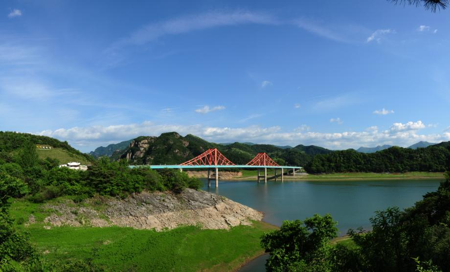 제천 옥순봉이미지