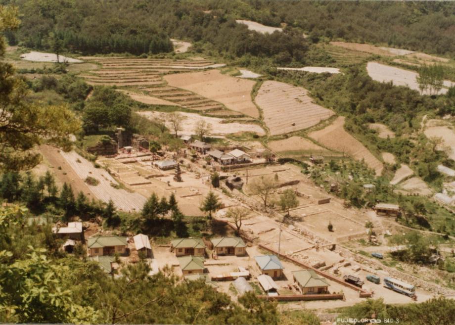 충주 미륵대원지이미지