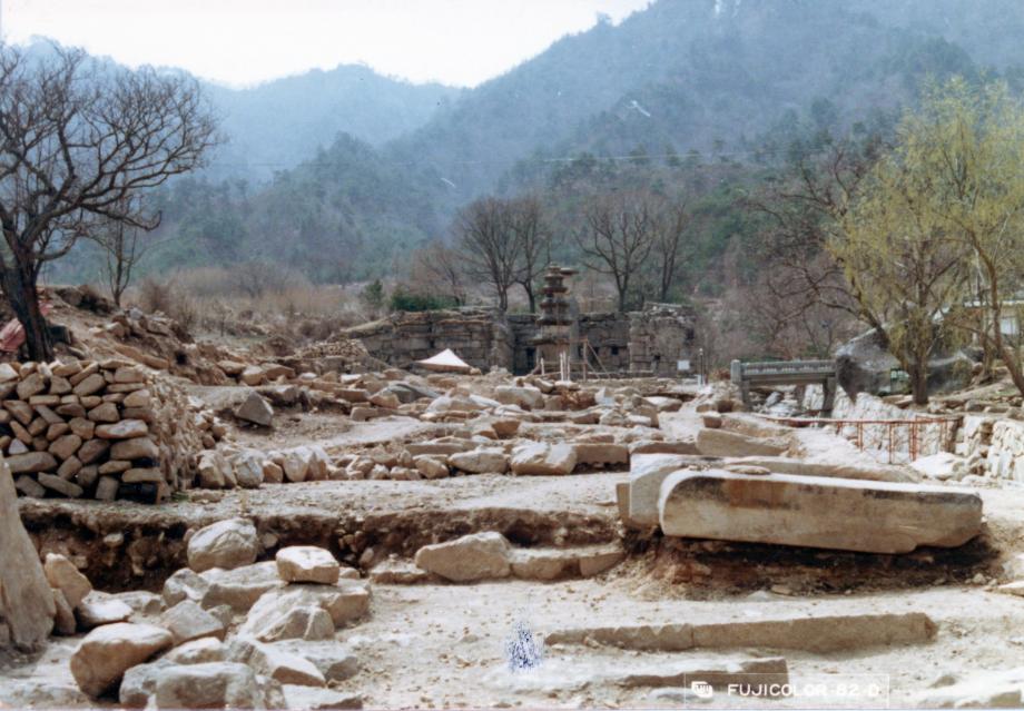 충주 미륵대원지이미지