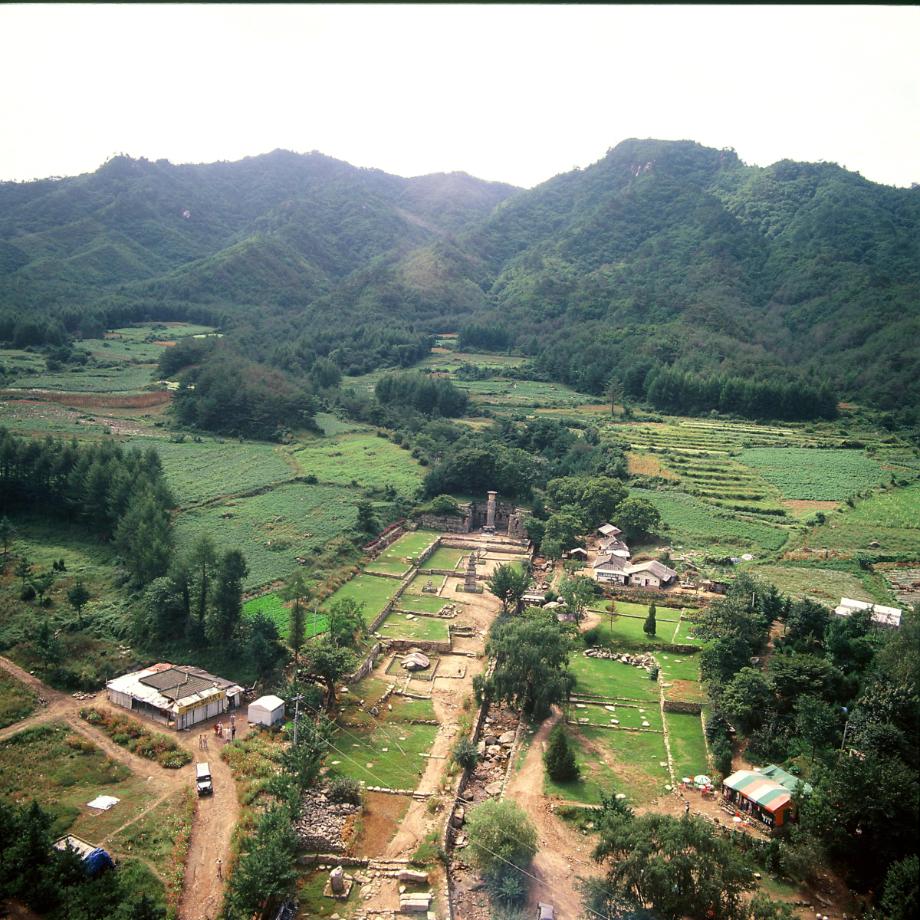 충주 미륵대원지이미지