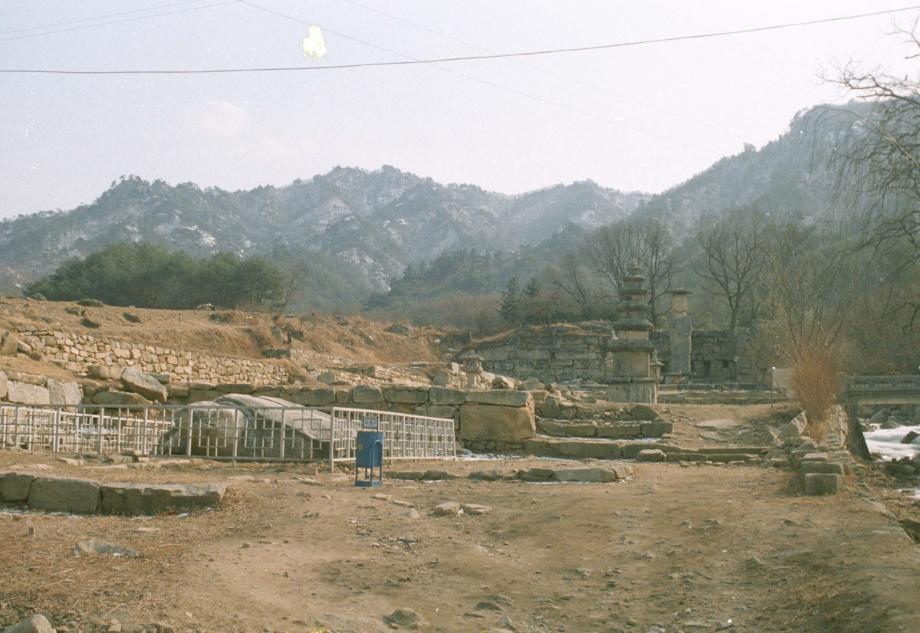충주 미륵대원지이미지