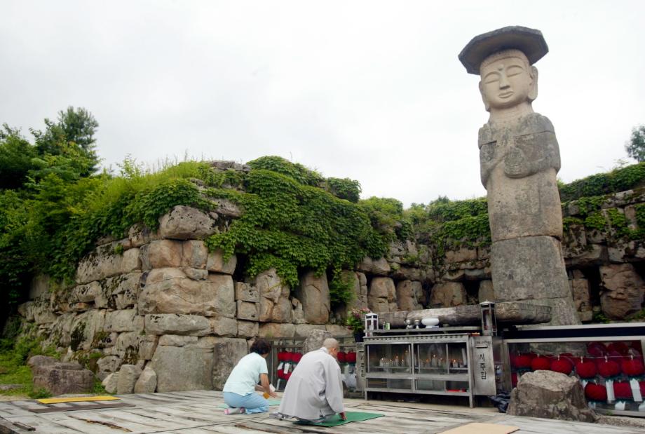 충주 미륵대원지이미지