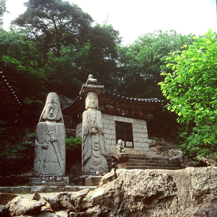 청주 백족사 석조여래좌상이미지