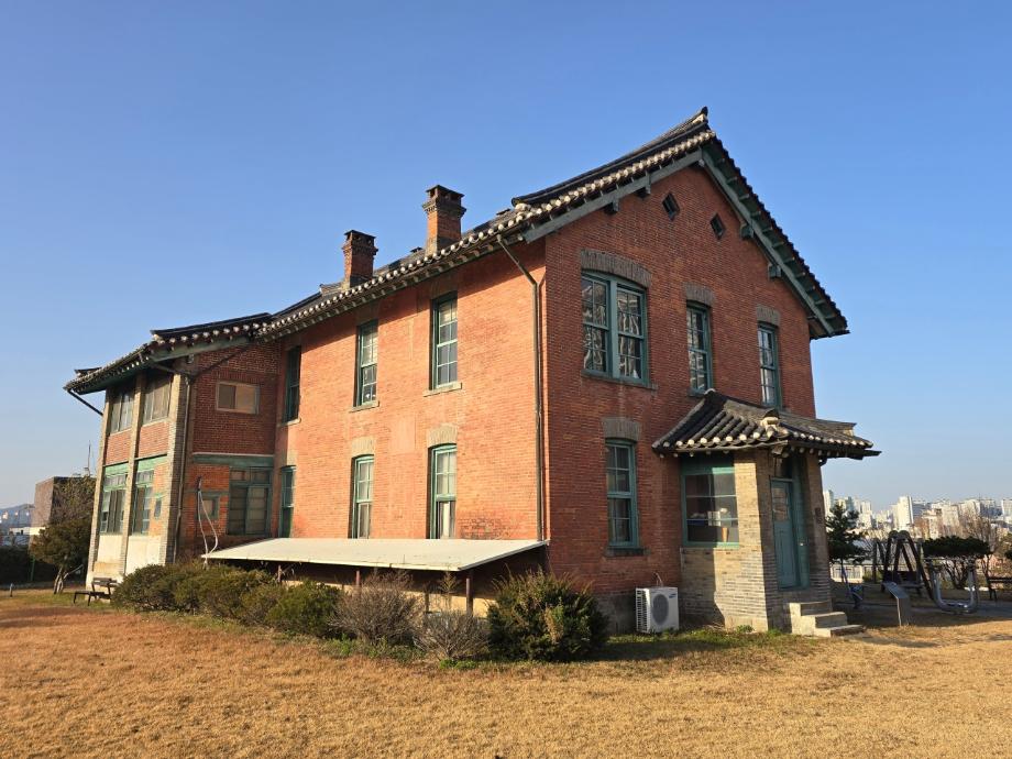 청주 탑동 양관이미지