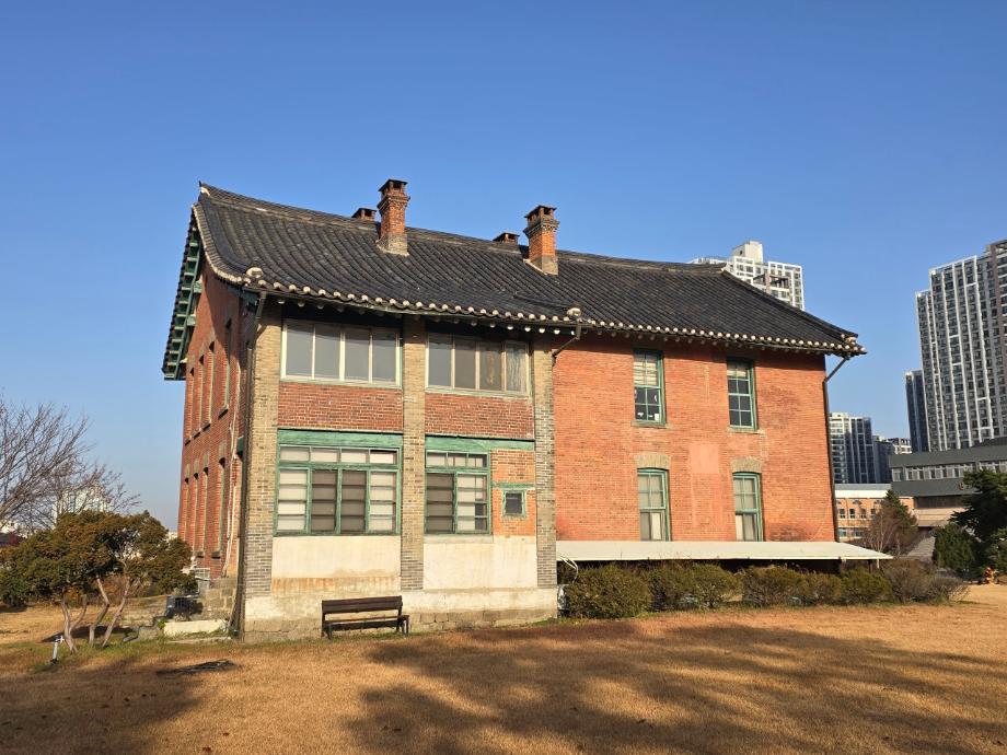 청주 탑동 양관이미지