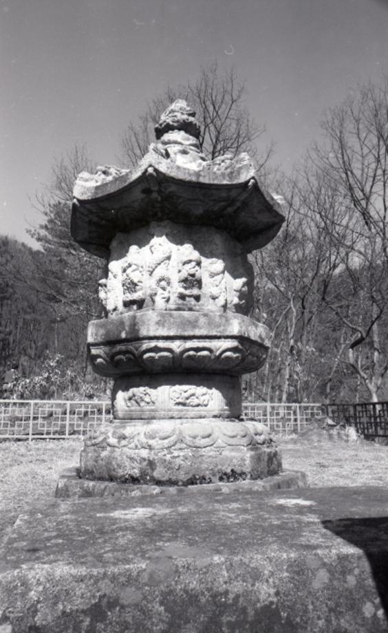 충주 청룡사지 보각국사탑이미지