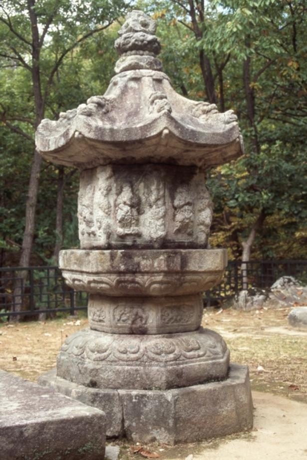 충주 청룡사지 보각국사탑이미지