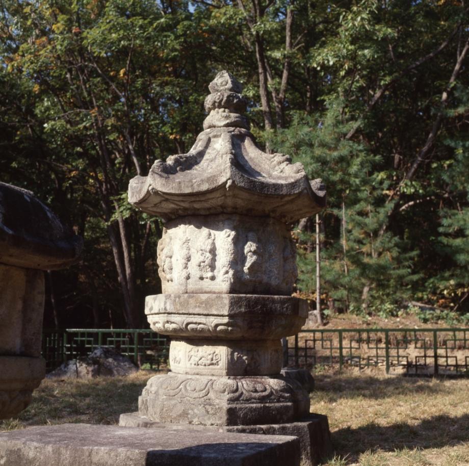 충주 청룡사지 보각국사탑이미지