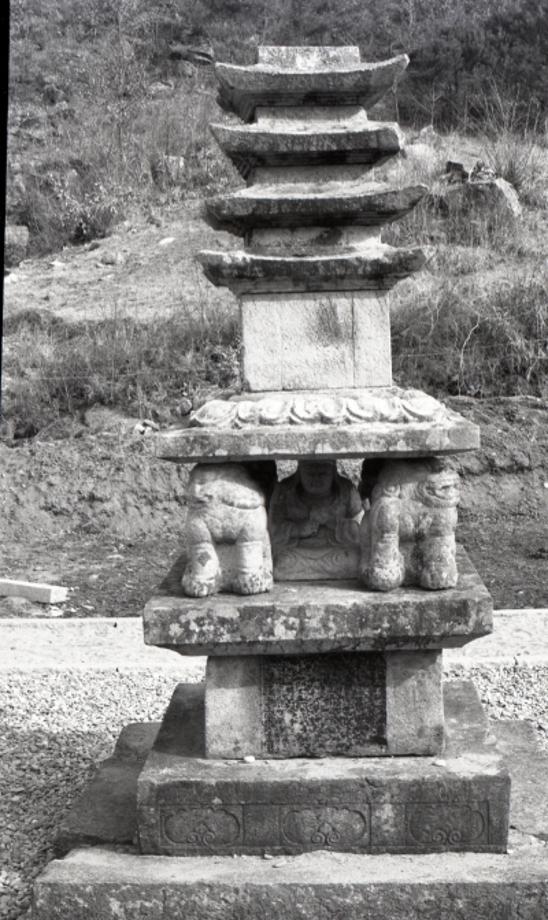 제천 사자빈신사지 사사자 구층석탑이미지