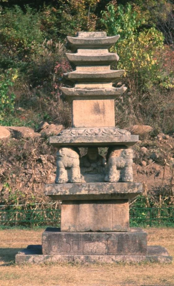 제천 사자빈신사지 사사자 구층석탑이미지