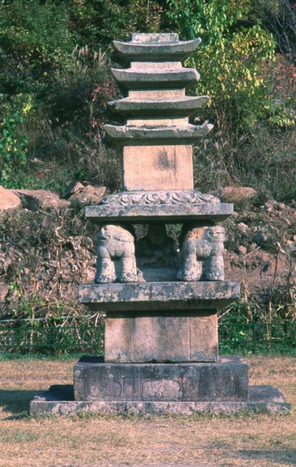 제천 사자빈신사지 사사자 구층석탑이미지