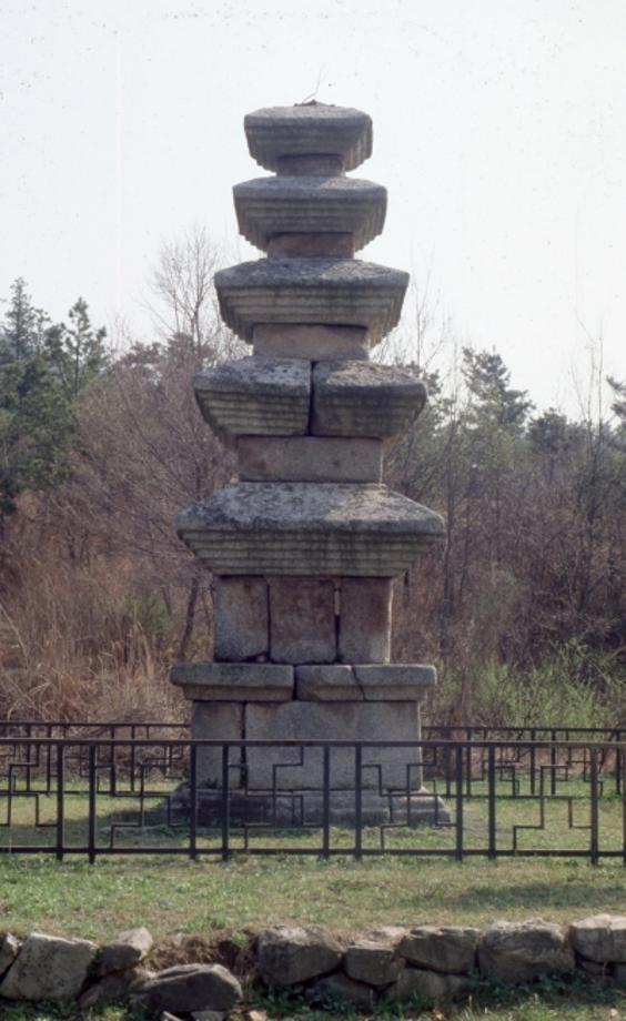 청주 계산리 오층석탑이미지