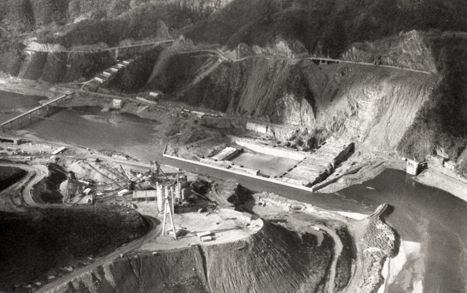 김운기 컬렉션이미지