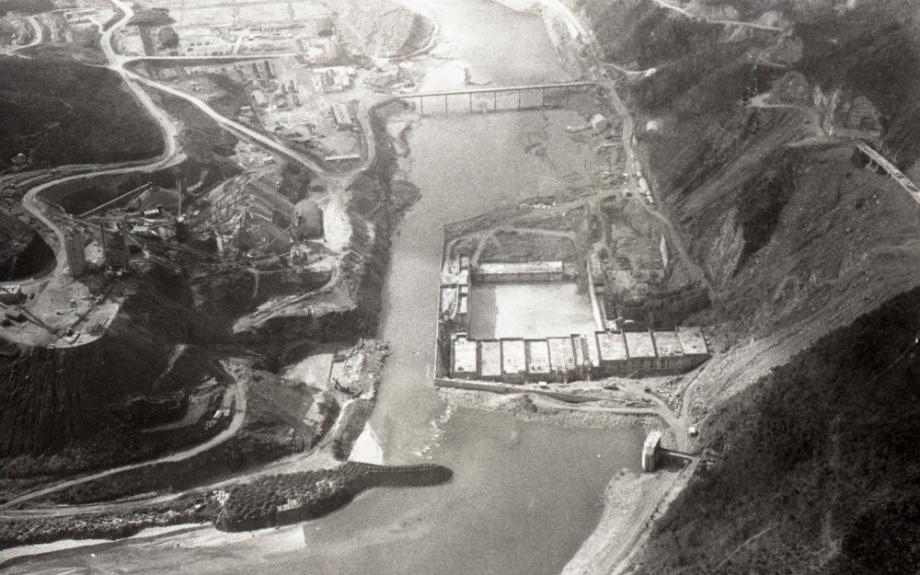 김운기 컬렉션이미지