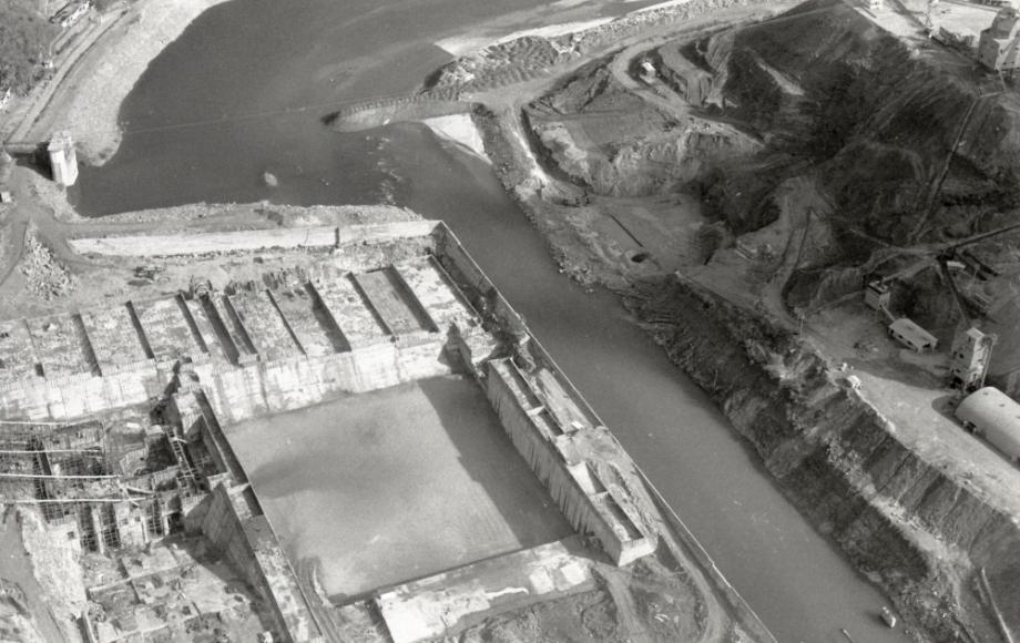 김운기 컬렉션이미지