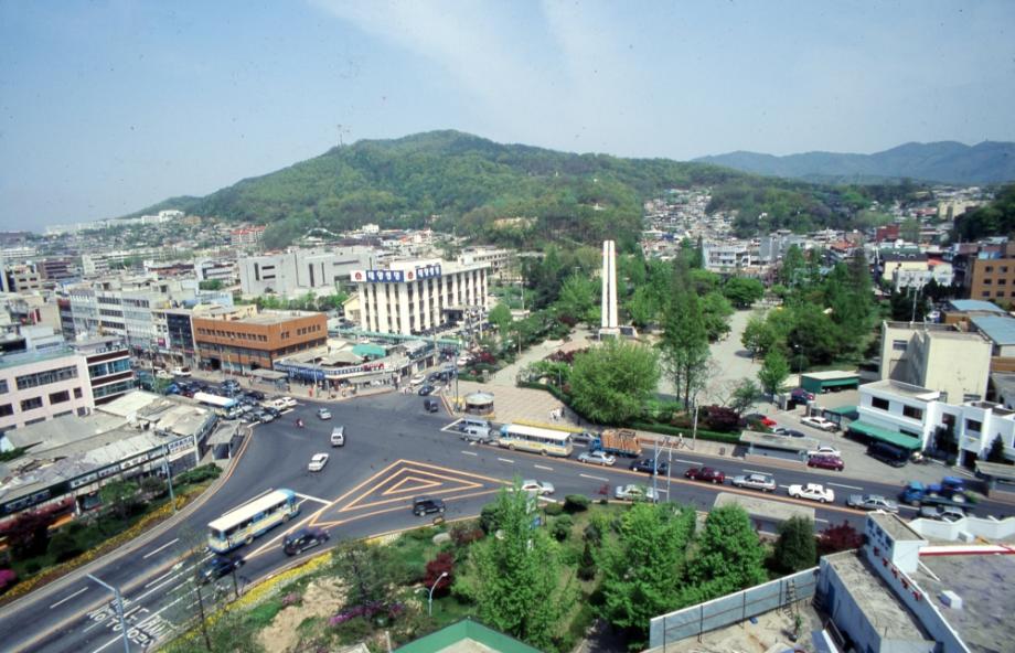 김운기 컬렉션이미지