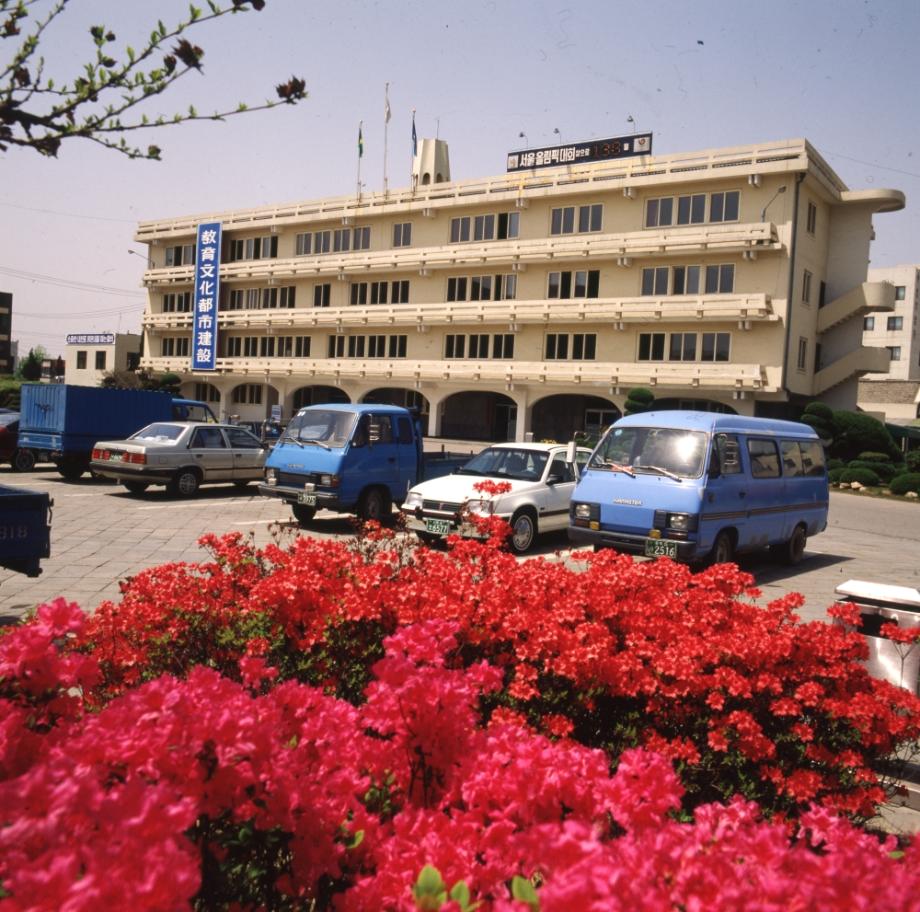 김운기 컬렉션이미지