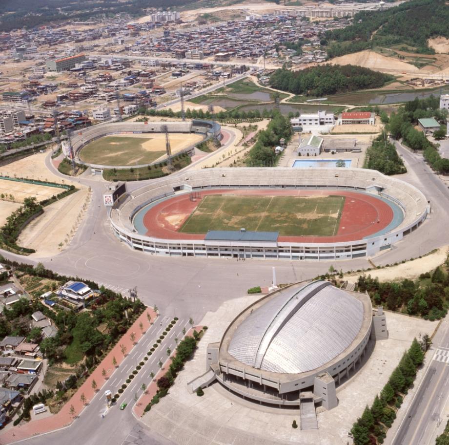 김운기 컬렉션이미지