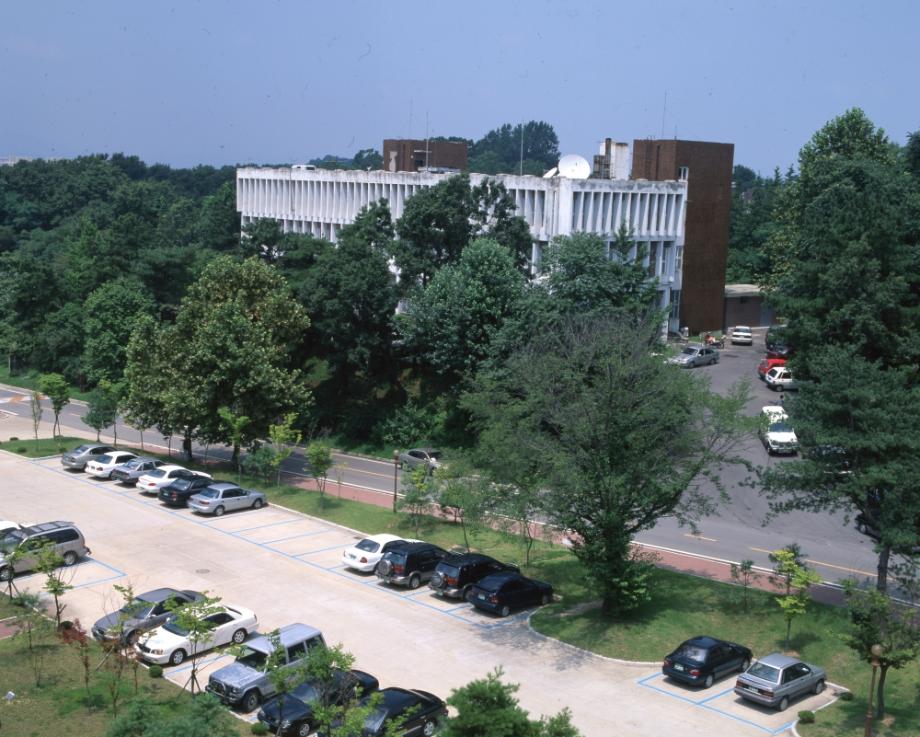 김운기 컬렉션이미지