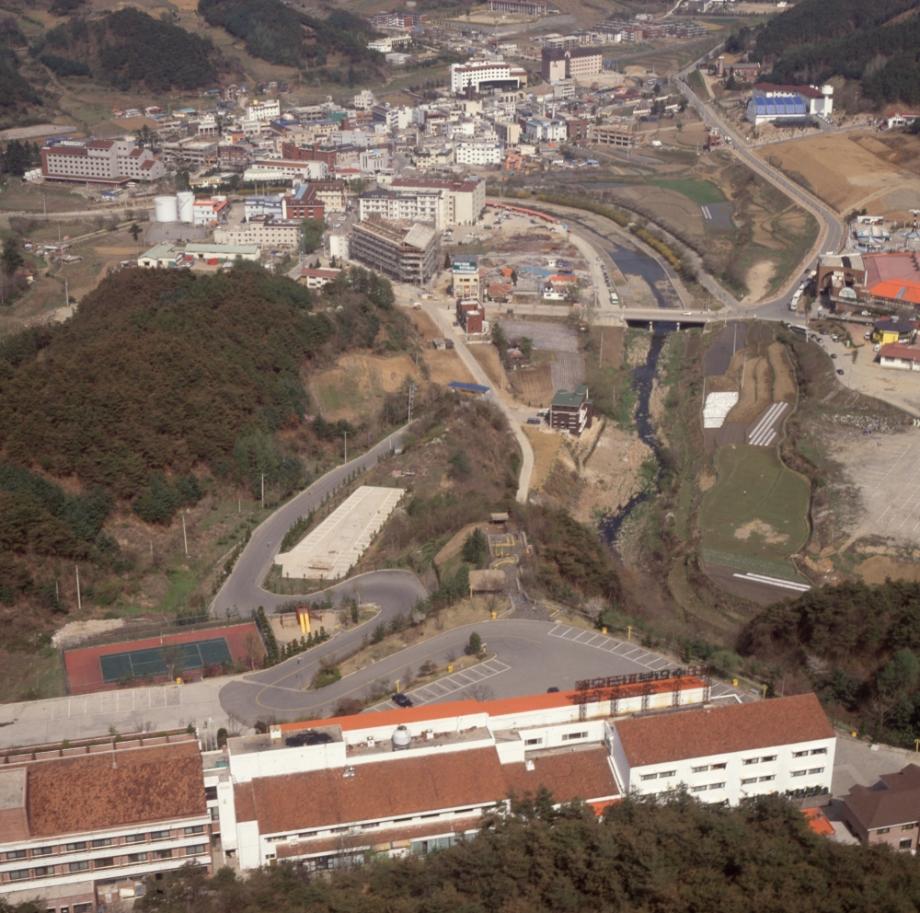 김운기 컬렉션이미지