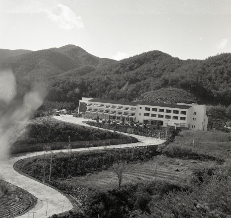 김운기 컬렉션이미지