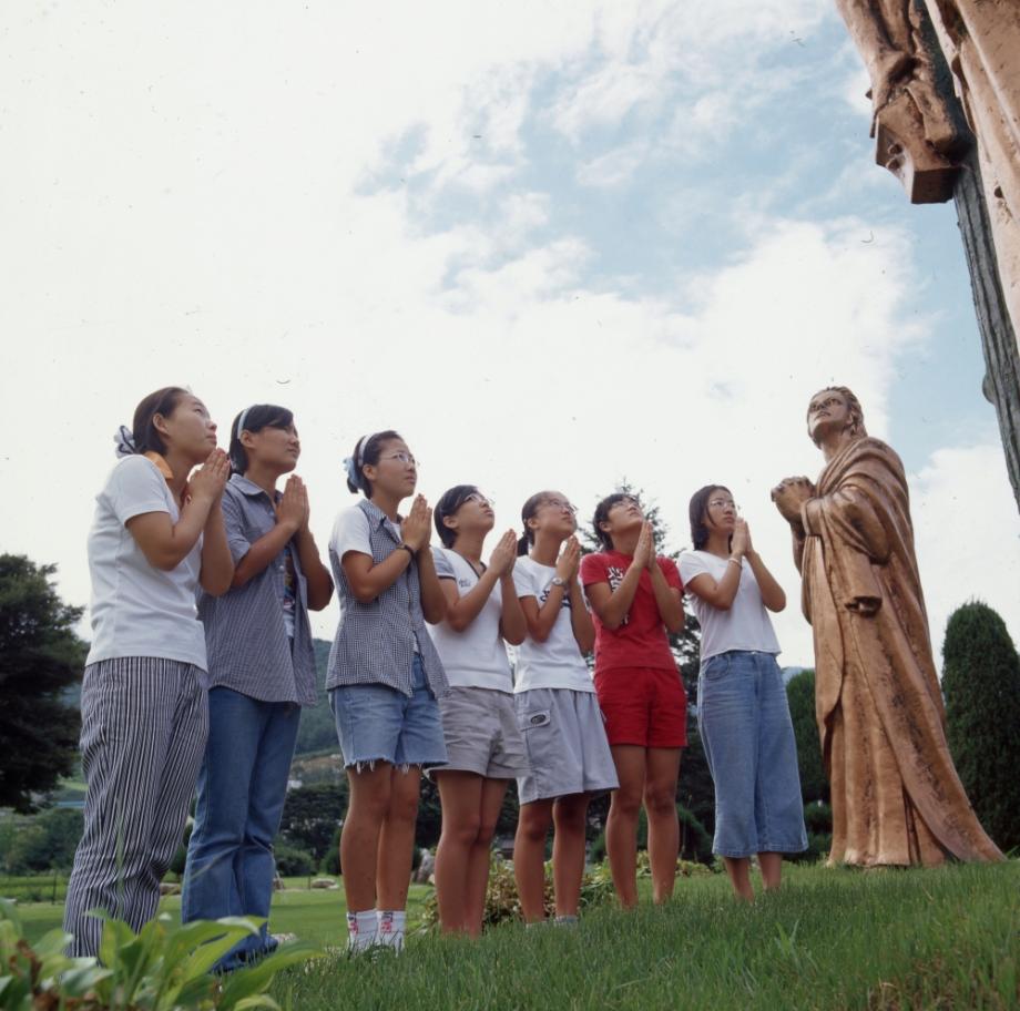 김운기 컬렉션이미지