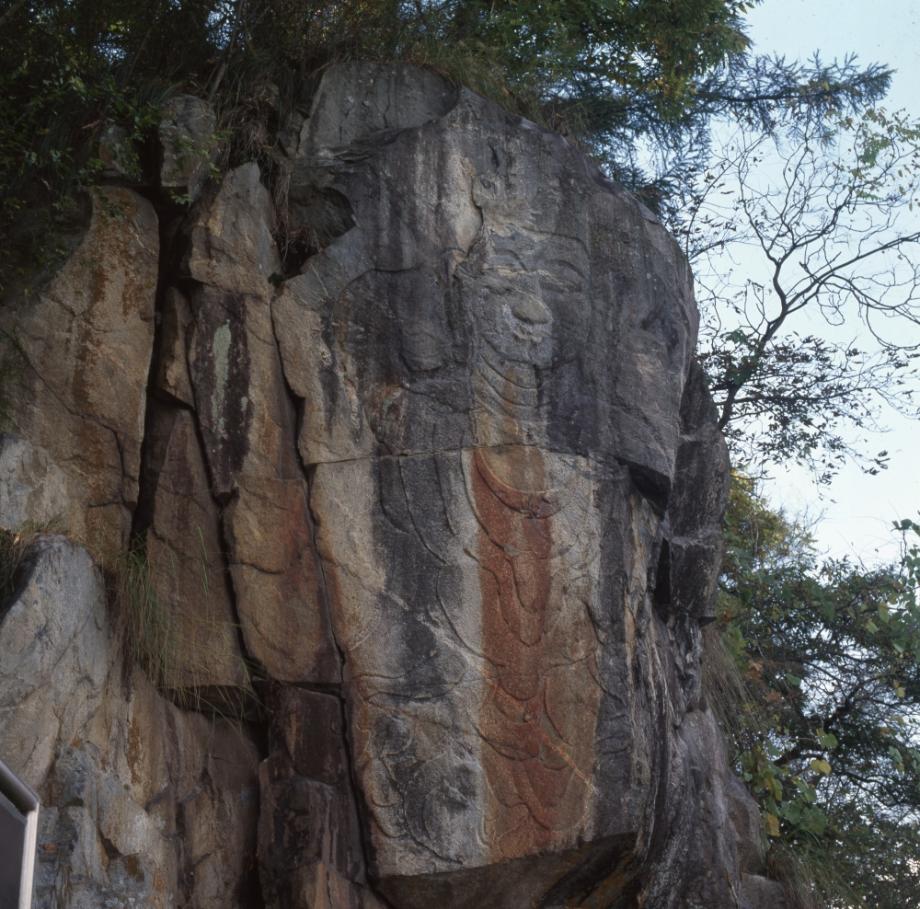 충주 창동리 마애여래상이미지