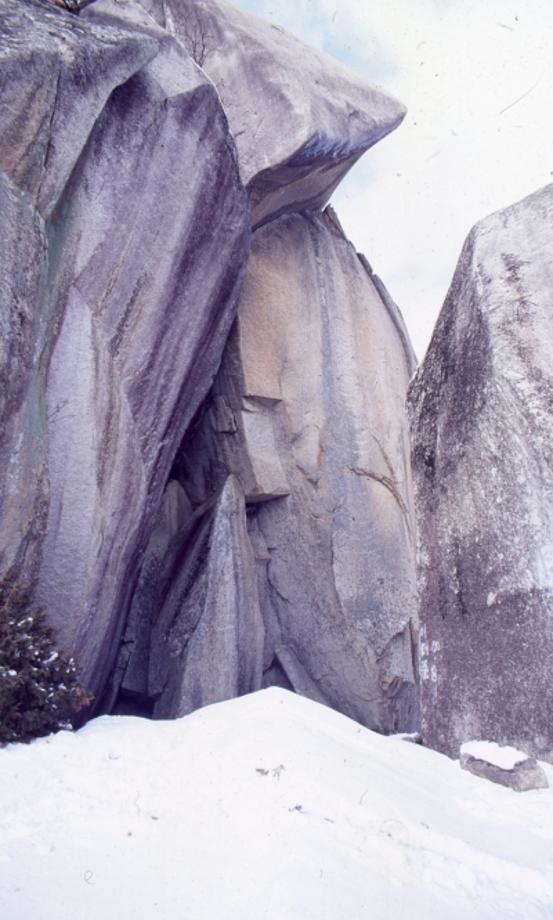 괴산 도명산 마애불상군이미지