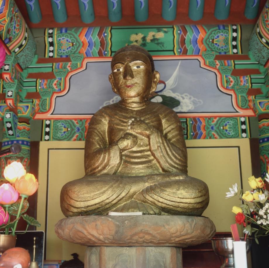 청주 동화사 석조비로자나불좌상이미지