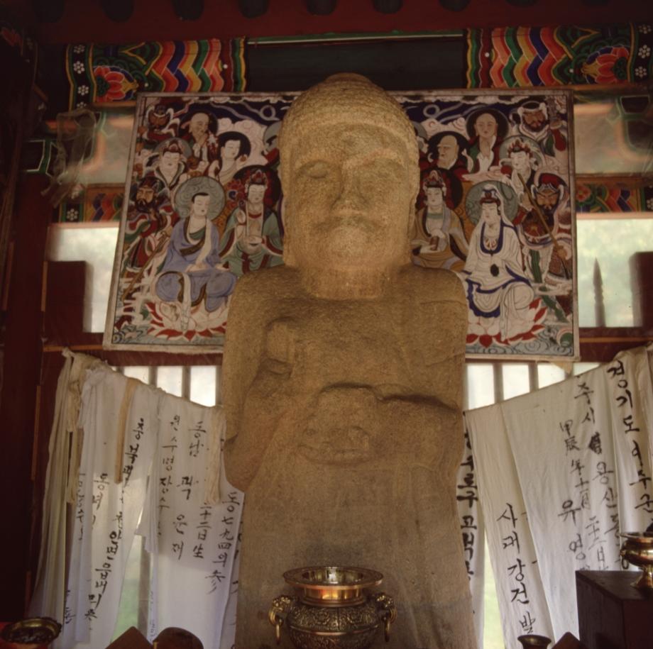 제천 덕주사 석조약사여래입상이미지