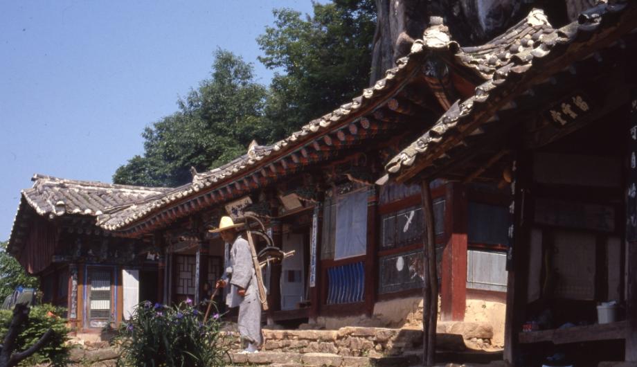 제천 정방사 목조관음보살좌상 및 복장유물이미지