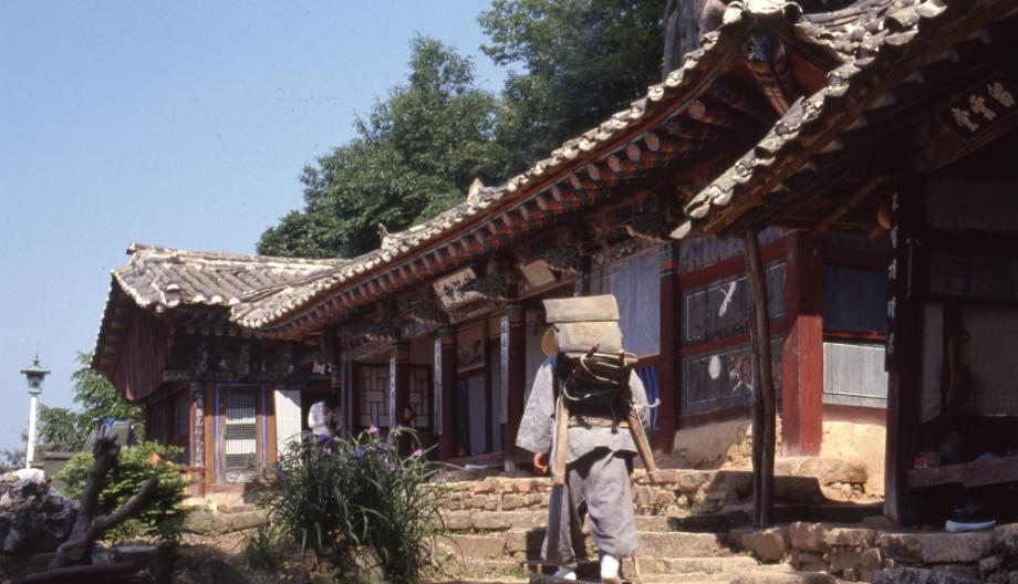 제천 정방사 목조관음보살좌상 및 복장유물이미지