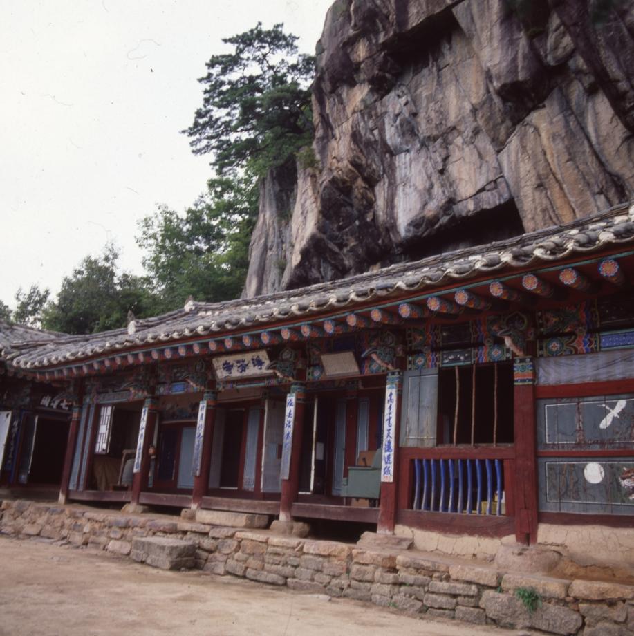 제천 정방사 목조관음보살좌상 및 복장유물이미지