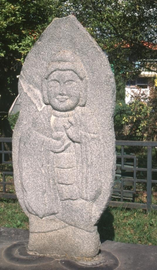 충주 창동리 석조약사여래입상이미지