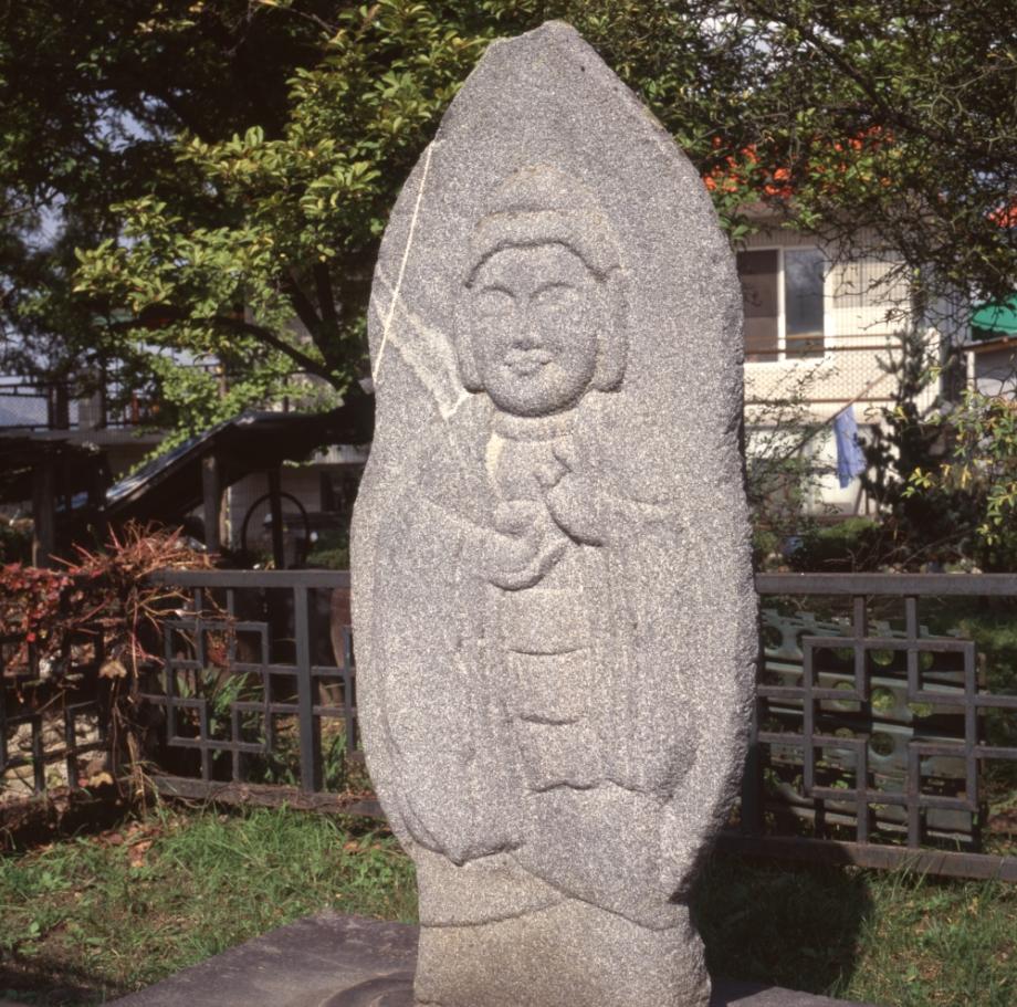 충주 창동리 석조약사여래입상이미지