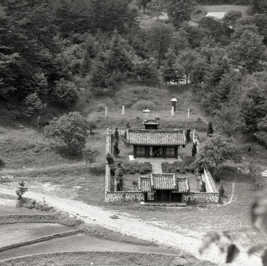 청주 신채호사당 및 묘소이미지