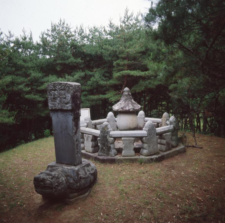 충주 경종 태실이미지