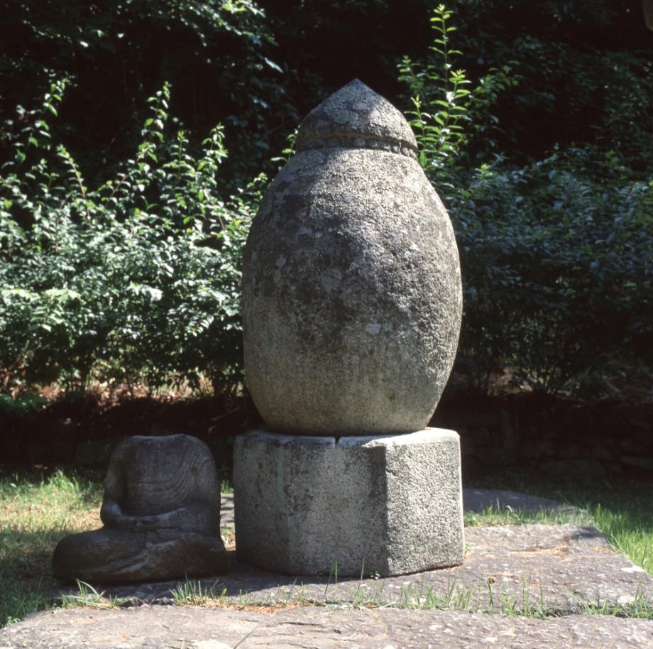 청주 안심사 세존사리탑이미지