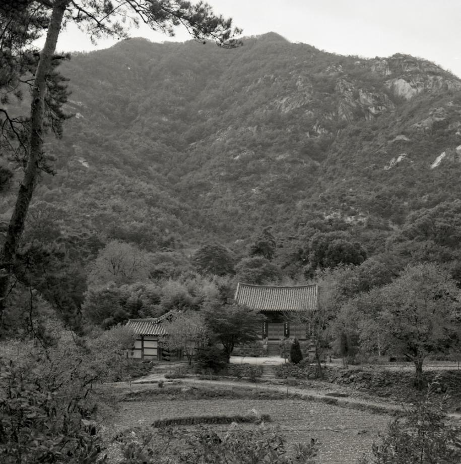 영동 영국사 대웅전이미지