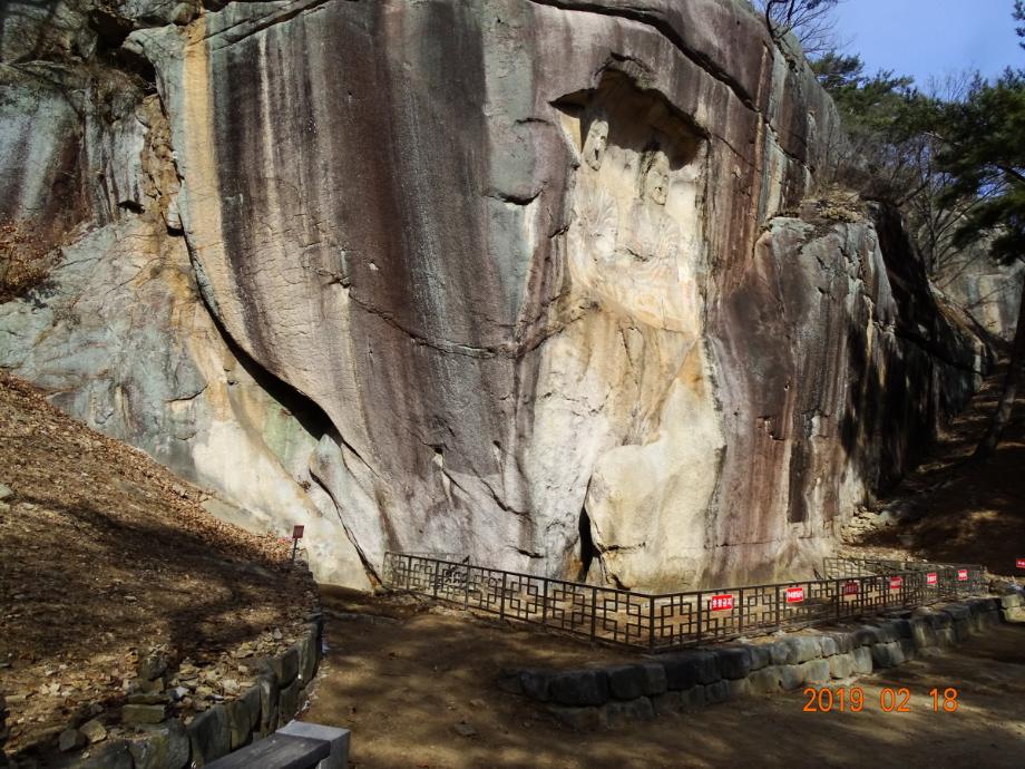 괴산 원풍리 마애이불병좌상이미지