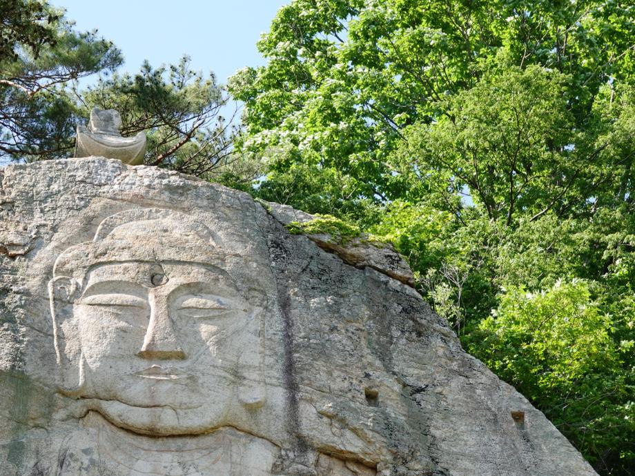 제천 덕주사 마애여래입상이미지