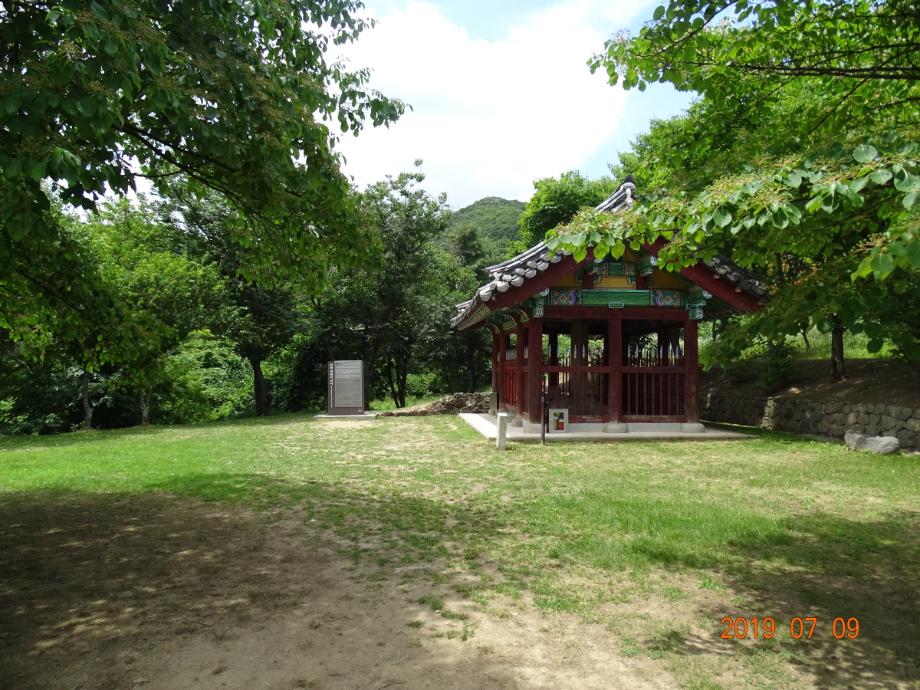 진천 연곡리 석비이미지